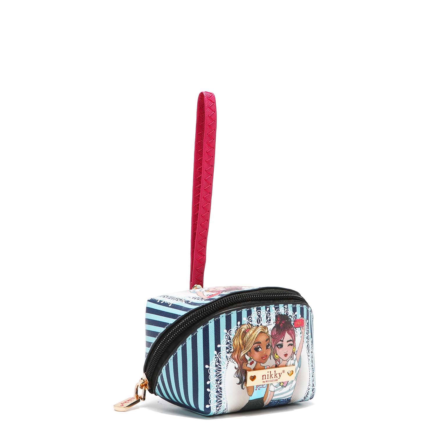 NK20508-QUEENIES-FRONT ANGLE